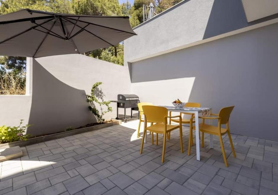 Apartments Losinj Sunset Mali Lošinj Extérieur photo